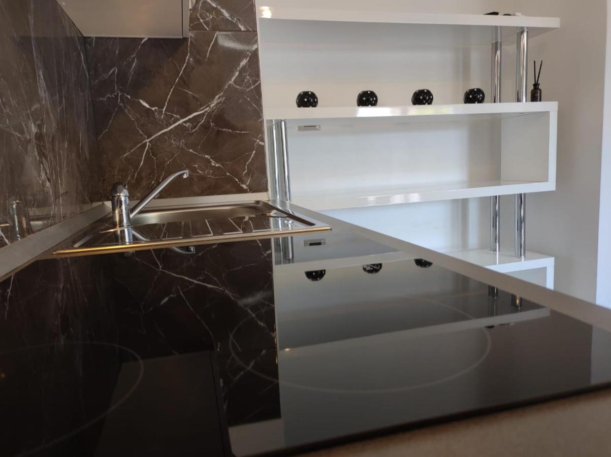 Modern Apartment Ana Rovinj Exterior foto